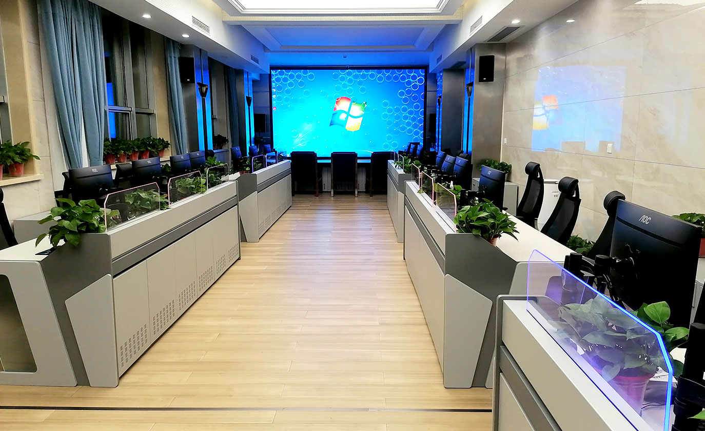 控制台、操作台、调度台、集控中心、太空舱、指挥中心、调度中心、操控台、会议办公桌、定制控制台