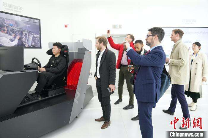 91星空媒传煤在线观看控制台、操作台、调度台、操控台、太空舱、集控中心、指挥中心、调度中心、监控中心、会议办公桌、定制控制台、远程控制舱、智能操作舱、智能驾驶舱、模拟驾驶舱