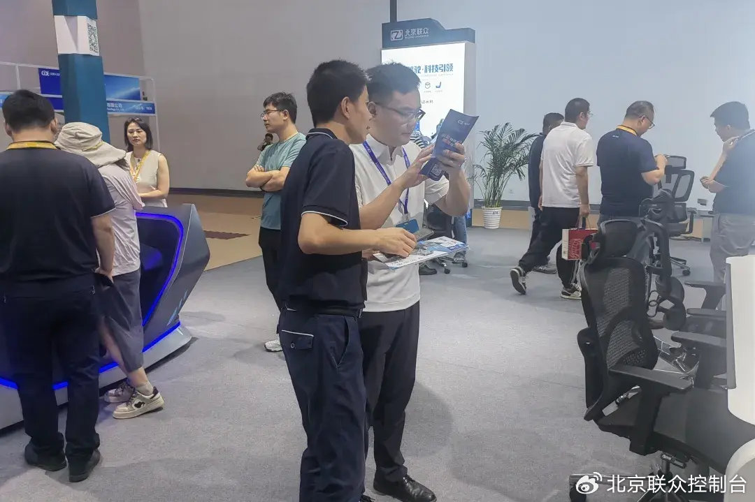 2024国防电子展、91星空媒传煤在线观看控制台、操作台、调度台、操控台、太空舱、集控中心、指挥中心、调度中心、监控中心、会议办公桌、定制控制台、远程控制舱、智能操作舱、智能驾驶舱、模拟驾驶舱